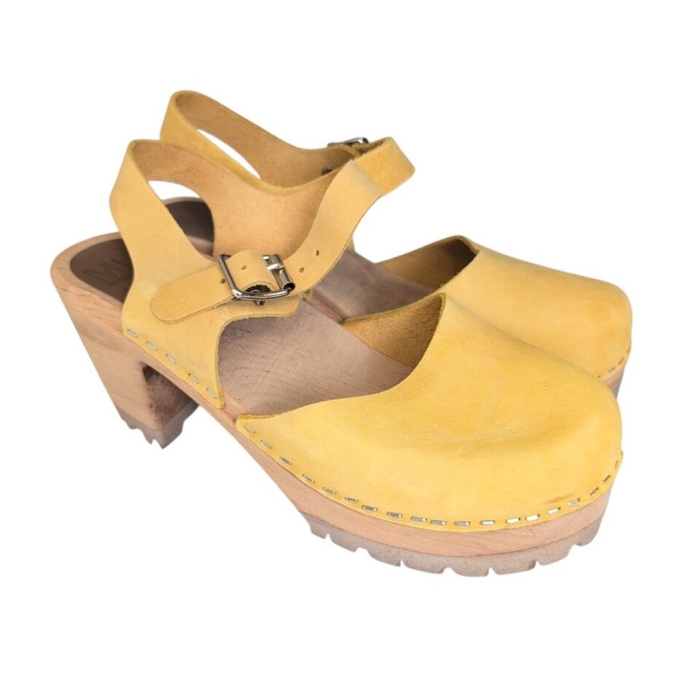 Free People MIA Freja Swedish Clogs Yellow Leather Stockholm 38 / US 8 NWOT